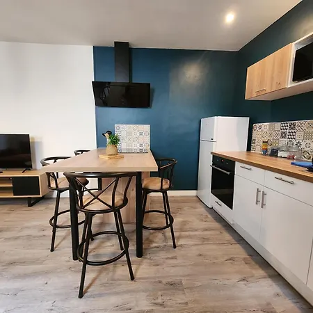 Le Tom De Apartman *